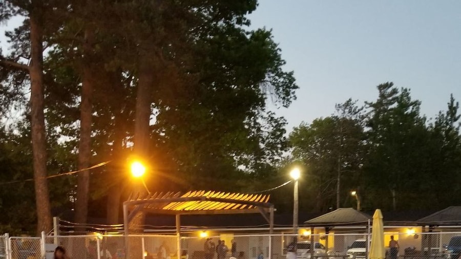 Wasaga Beach Inn And Cottages