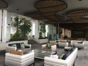 City view from property - The Riviera Wongamat Hong Apartment (Pattaya)