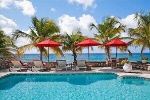 Pool - Baie Longue Beach House – Beachfront Luxury Retreat on Baie Longue, St. Martin (Terres Basses)