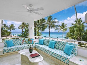 Terrace/patio - Glitter Bay 201 “Eternity” | Beachfront Luxury Penthouse on Barbados’ Platinum Coast (Holetown)