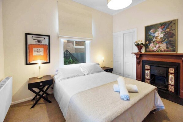 4 bedrooms, iron/ironing board, travel cot, WiFi