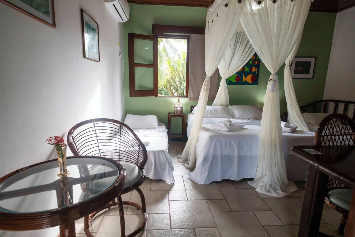 Suíte Premium com Vista Mar | Minibar, caja fuerte, cunas gratuitas y wifi gratis