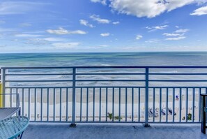 Property grounds - Saltwater Sunrise - Ocean Walk (Daytona Beach)