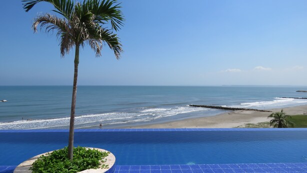 Pool - Bella Cartagena Apartments (Cartagena)