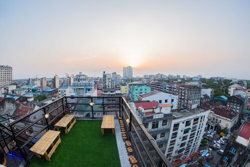 The Lodge Yangon Hostel