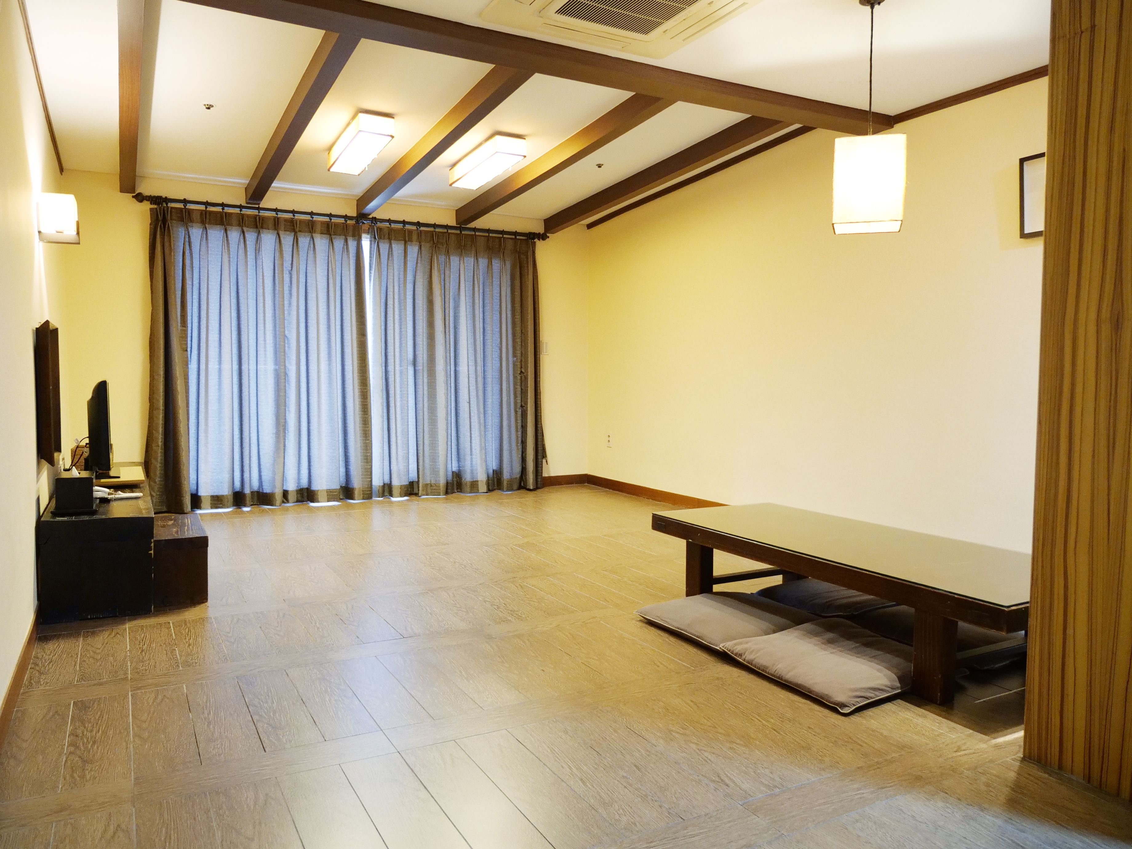 Cortinas blackout y wifi gratis 