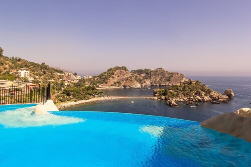Sea Life Taormina - Infinity pool