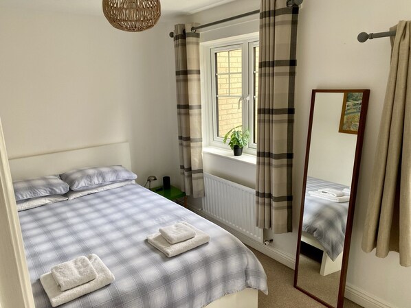 4 chambres, bureau, fer et planche à repasser, Wi-Fi gratuit