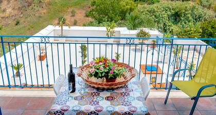 Apartment in villa wi fi 150 meters from the beach uc