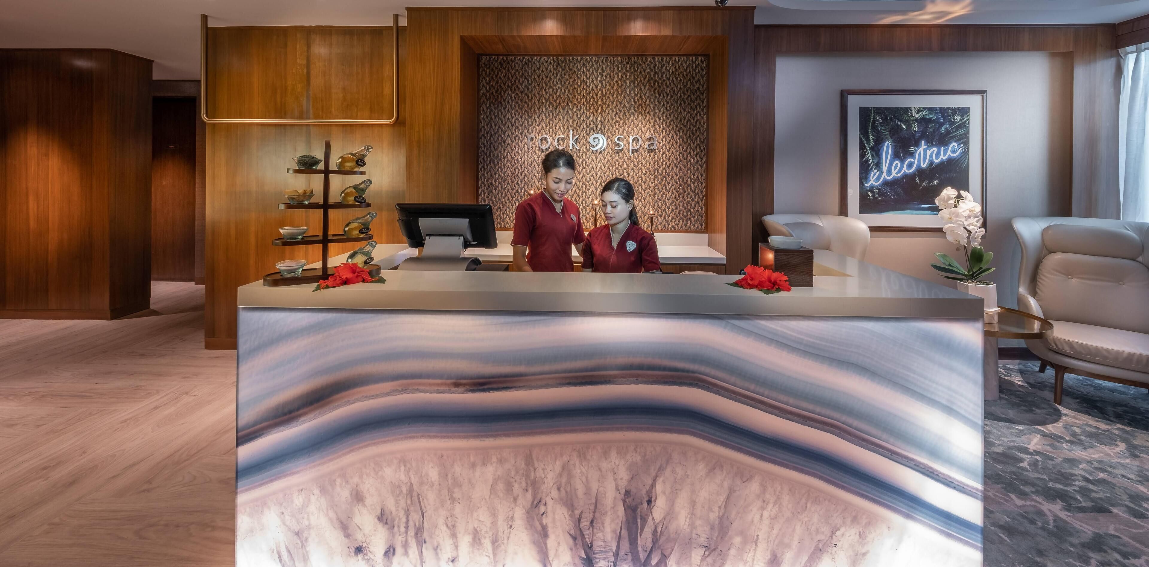 couples treatment room(s), body treatments, hot stone massages