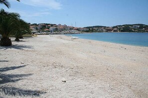 Vlak bij het strand