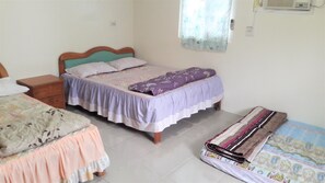 六人房（共用衛浴） | 獨特裝潢、布置獨特、遮光布/窗簾、免費無線上網