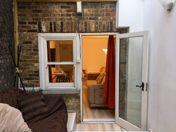 Family Room, Non Smoking, Private Bathroom (En Suite with Conservatory ) | View from room