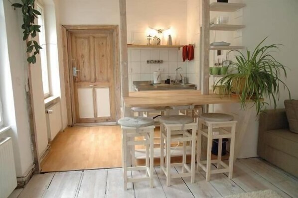 Fridge, oven, stovetop, dishwasher - Berlin-Apartments (Berlin)