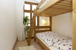 Family Apartment, 2 Bedrooms, Kitchen | 2 bedrooms, free cots/infant beds, free WiFi, bed sheets - Berlin-Apartments (Berlin)