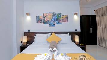 Deluxe Double Room, Garden View | Minibar, desk, soundproofing, free WiFi
