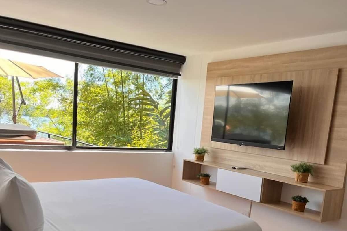 Grand Apartment