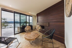 Exclusive Apartment | Living area | Flat-screen TV, fireplace - Luxé Cabañas (Guatapé)