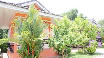 1 bedroom, in-room safe, blackout drapes, soundproofing