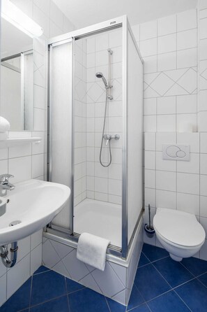 Hair dryer, towels