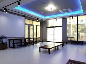 Room, 3 Bedrooms (Sunflower) | Free WiFi - You & I Pension (Gumi)