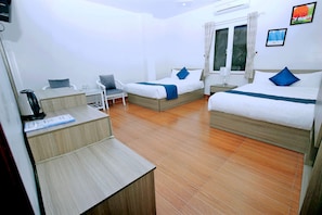 Family Room - Cat Ba Central Hotel II - Hostel (Hai Phong)