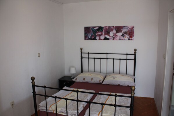 1 dormitorio, Internet, ropa de cama