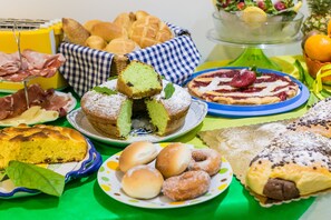 Petit déjeuner continental compris tous les jours