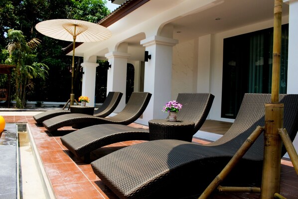Sundeck