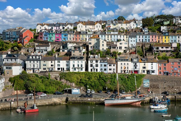 City view - Harbour View (Brixham)