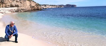 APARTMENT NEW EXCEPTIONAL VIEW ON A COLINNE FACING THE SEA (a swimming pool)