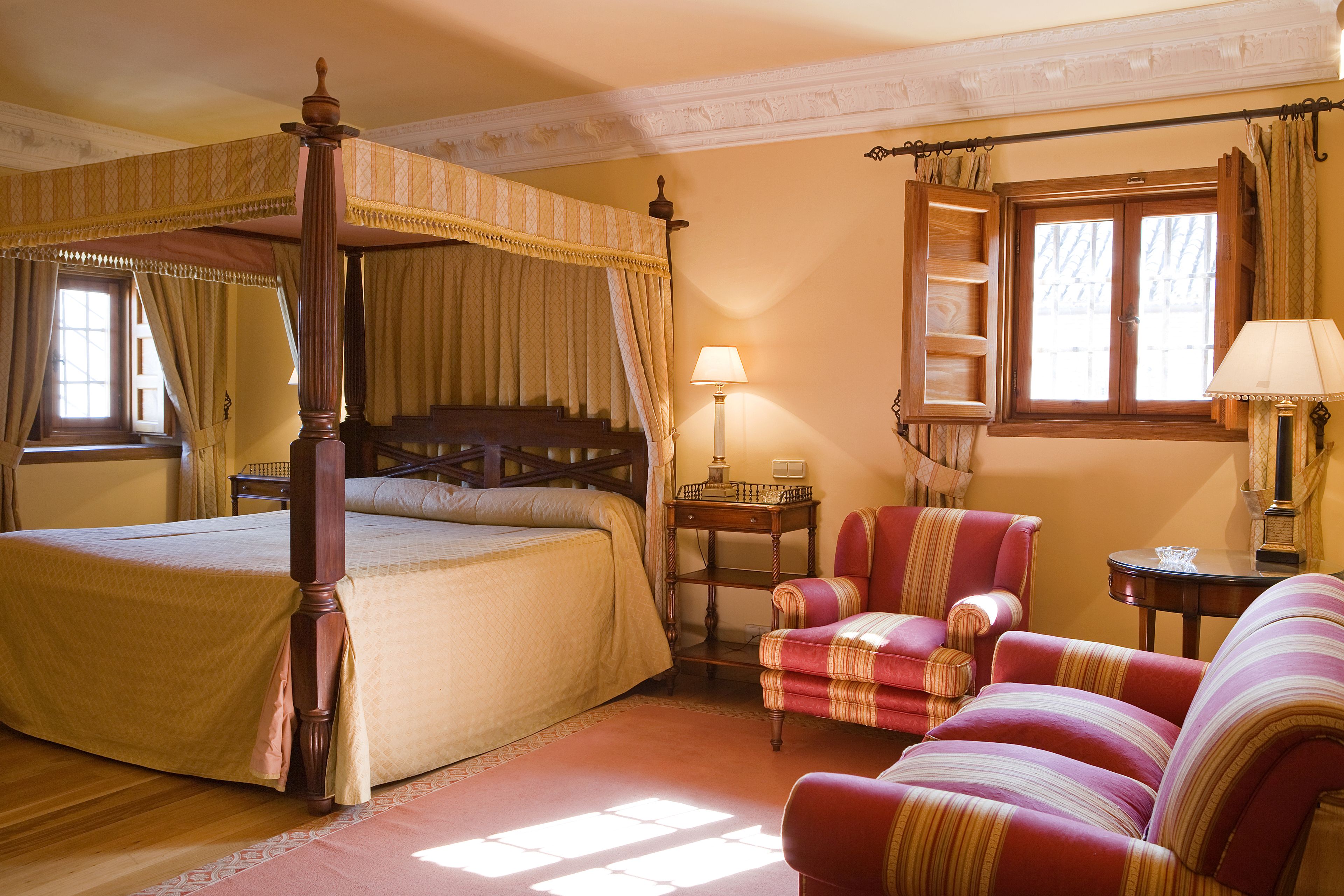 premium bedding, minibar, in-room safe, individually decorated