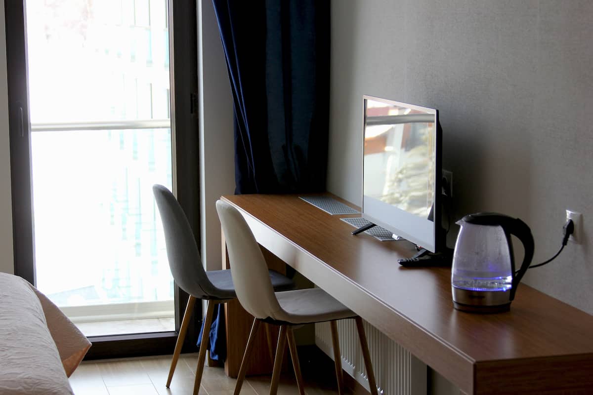 Superior Double or Twin Room, 1 Bedroom, Balcony, Mountainside | Room amenity