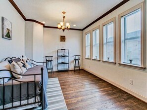 3 habitaciones, tabla de planchar con plancha y wifi gratis