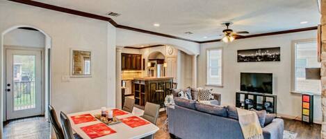 تلفزيون ذكي