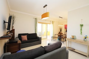 公寓 (3 Bedrooms) | 平面圖