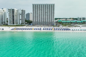 On the beach, sun loungers - Winter Specials - Beachfront - First responders, Medical/Military discounts (destin)