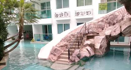 Amazon Residence Condo by MaiNot