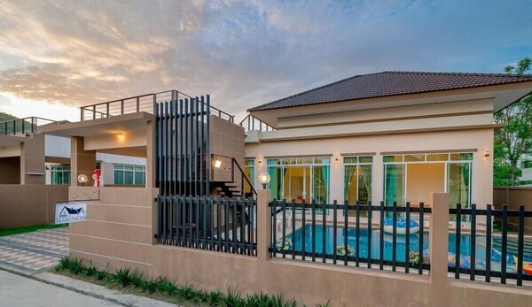 So Cool Pool Villa - Hua Hin