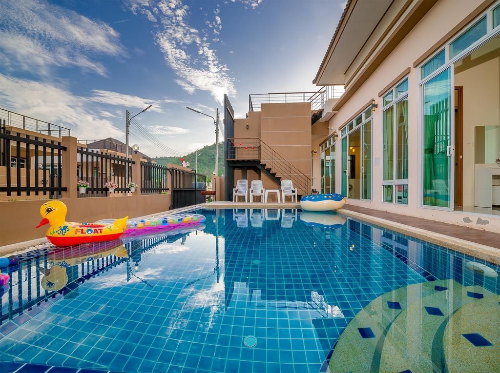 Three Bedrooms Private Pool Villa | Terrace/patio