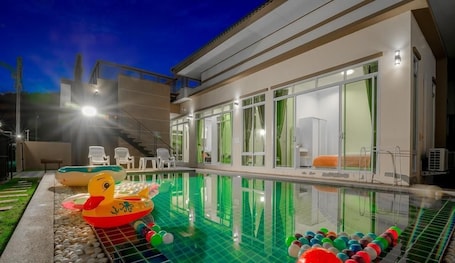 Three Bedrooms Private Pool Villa | Terrace/patio