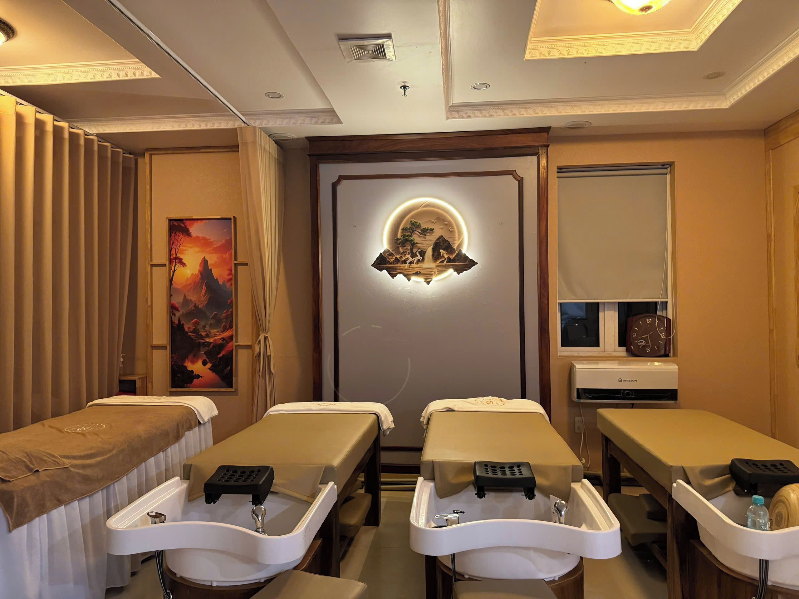 Body treatments, hot stone massages, facials, reflexology, massages