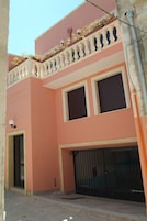 Fachada del alojamiento