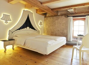 Literie de qualité supérieure, décoration personnalisée