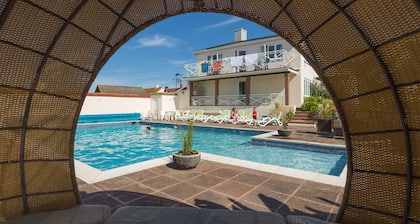 Beau Vallon Holiday Apartments