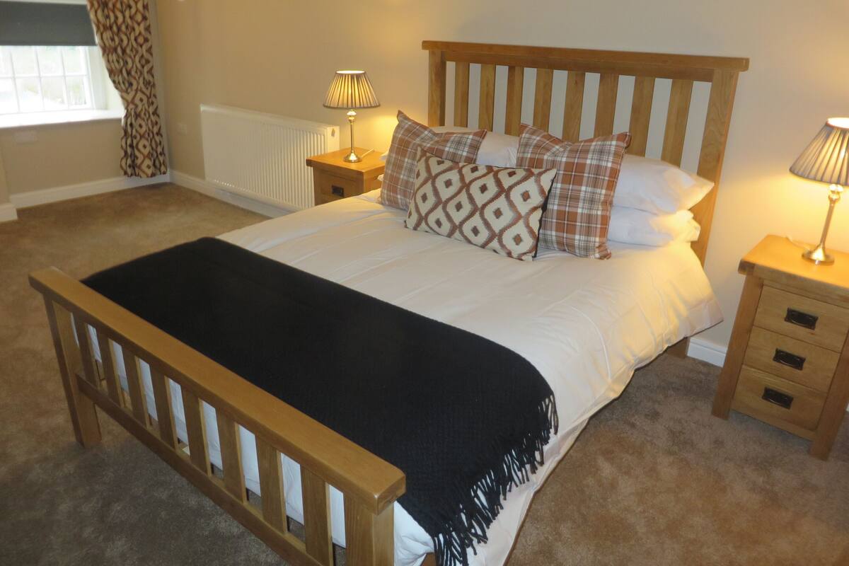 Phòng đôi, có phòng tắm riêng