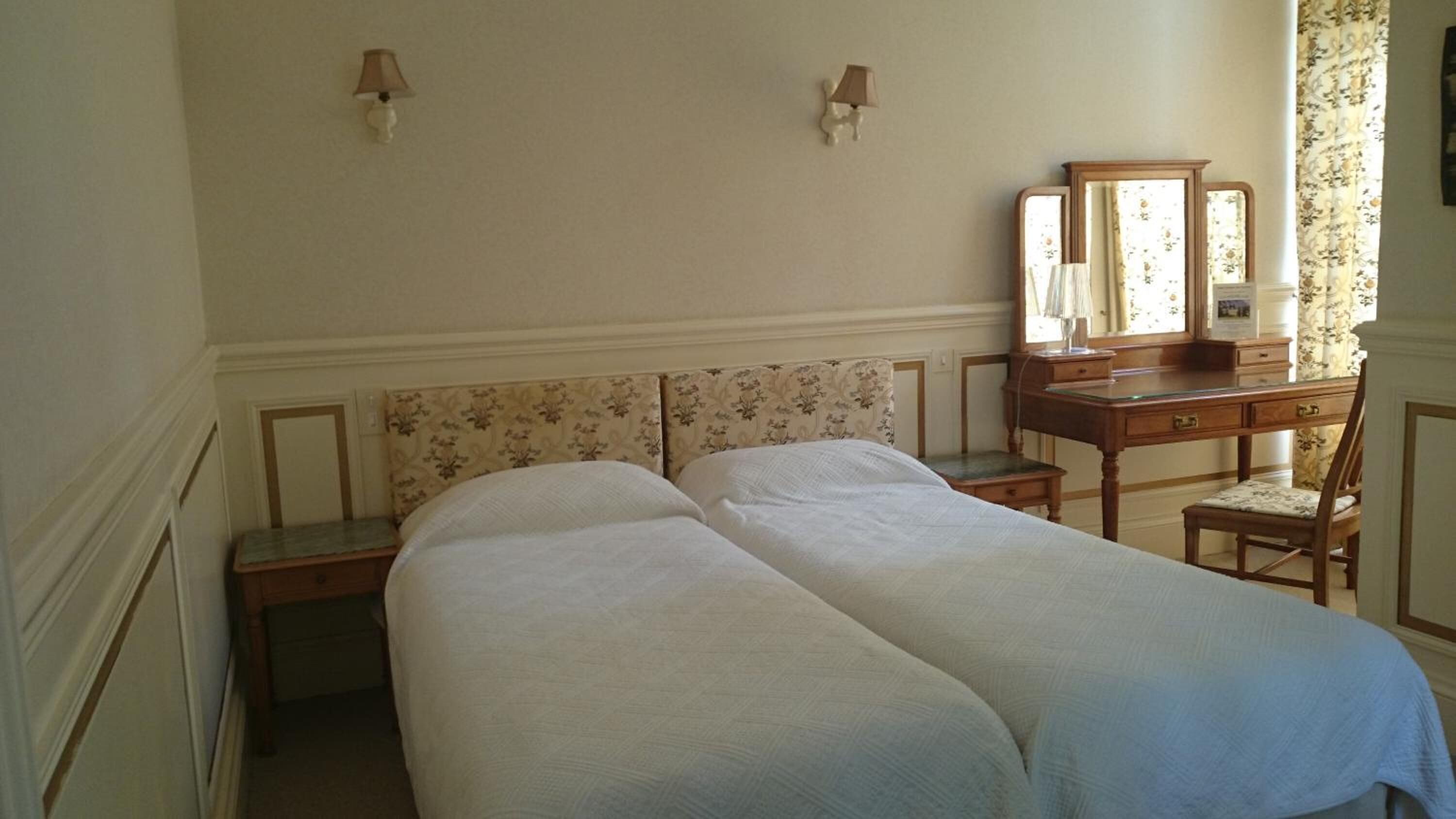 individually decorated, individually furnished, blackout curtains