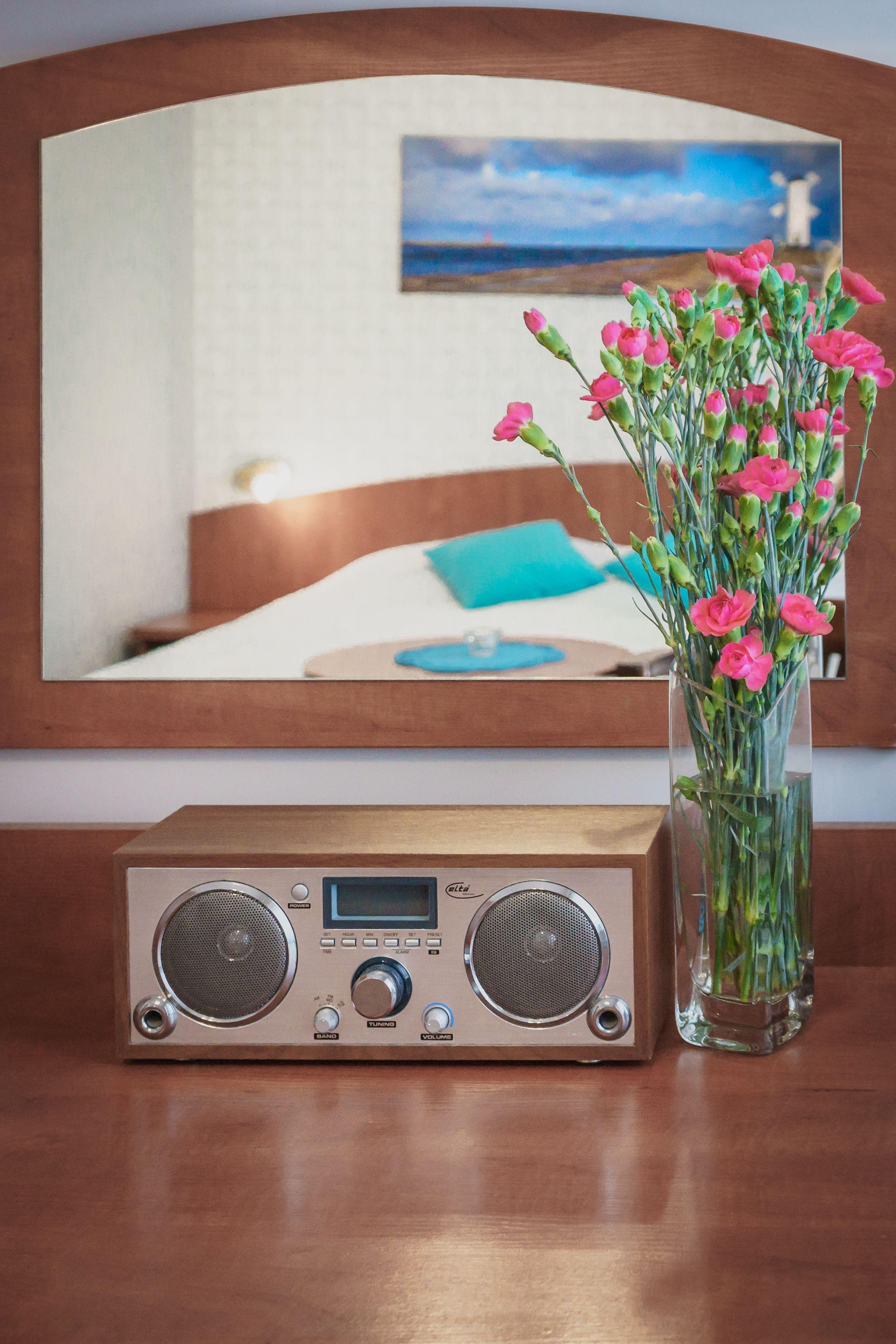 triple room | minibar, in-room safe, desk, blackout curtains