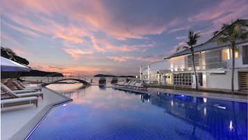 Outdoor pool, sun loungers