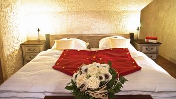 Comfort-Doppelzimmer, 1 King-Bett | 1 Schlafzimmer, Zimmersafe, individuell dekoriert